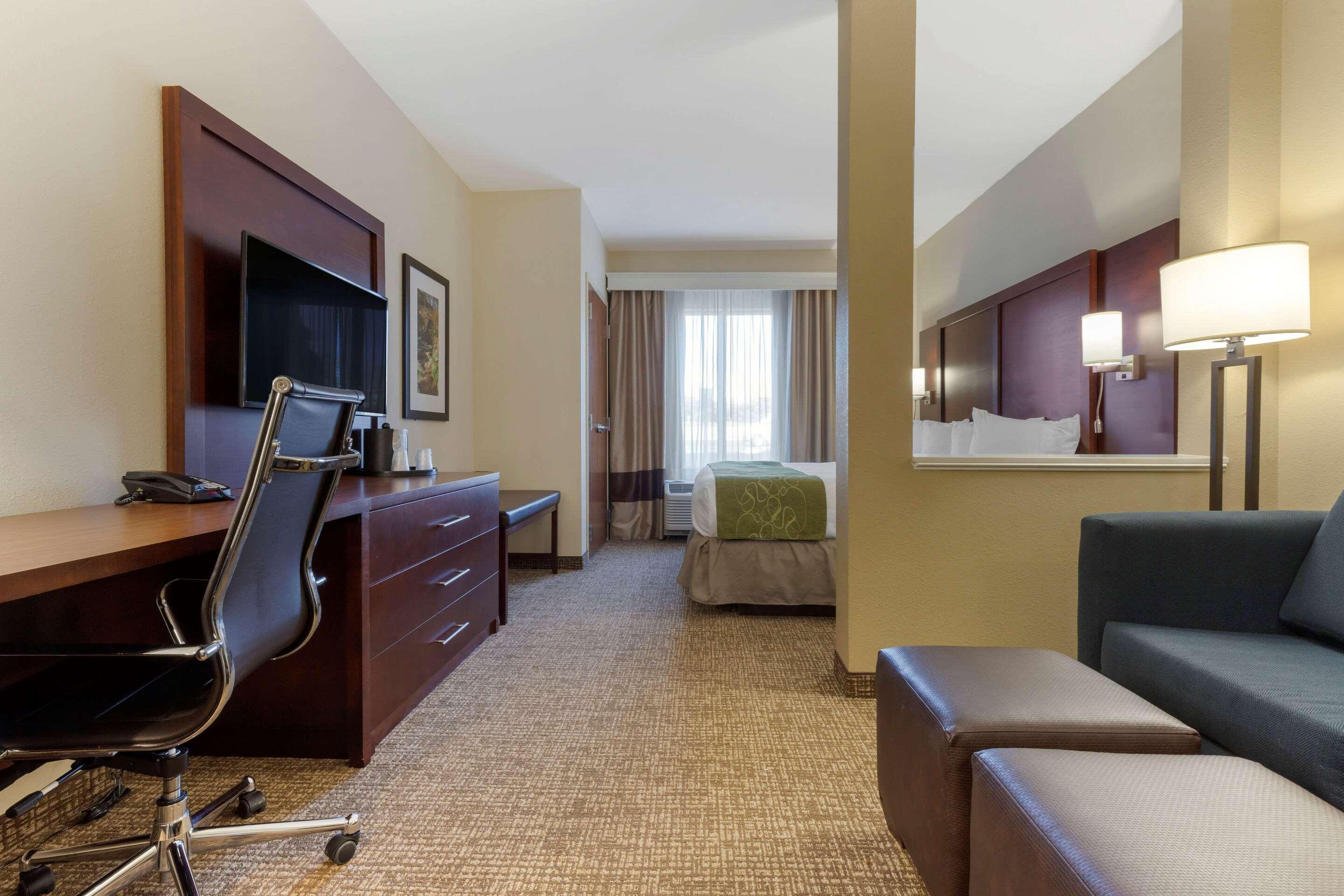 Comfort Suites Greenville South Piedmont Zewnętrze zdjęcie