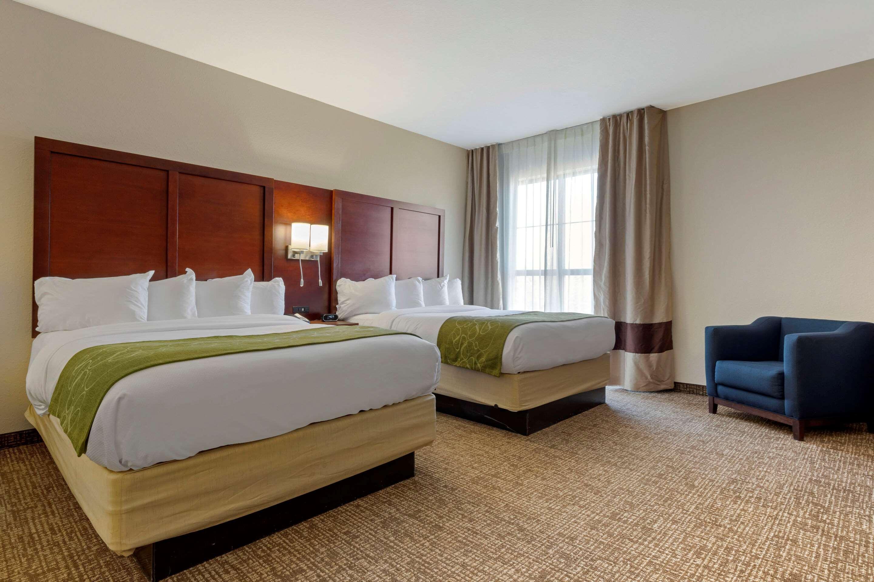Comfort Suites Greenville South Piedmont Zewnętrze zdjęcie