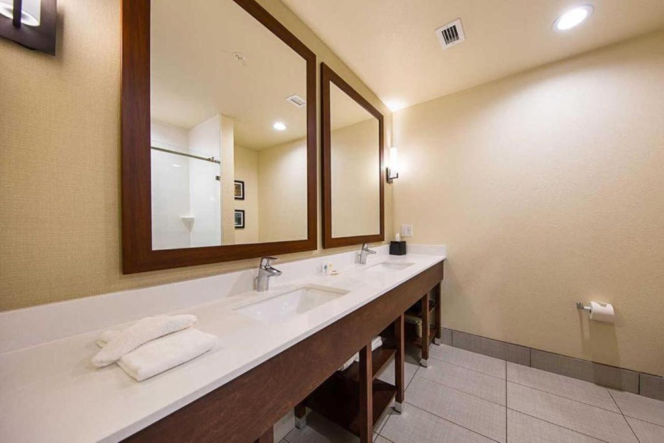 Comfort Suites Greenville South Piedmont Zewnętrze zdjęcie