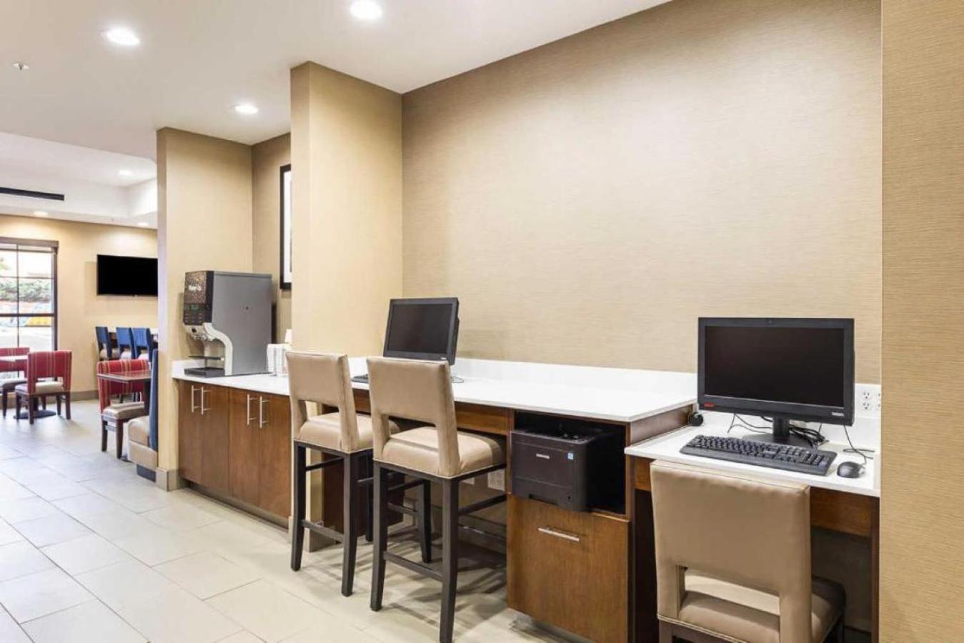Comfort Suites Greenville South Piedmont Zewnętrze zdjęcie